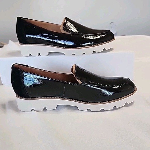 Vionic Kensley Black Patent Leather Loafers H9623L2001 Women's 7.5 W ArchSupport - Picture 2 of 8